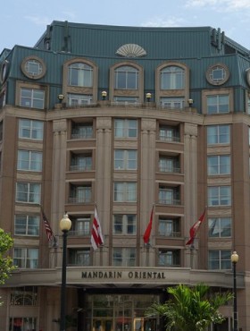 Hoteluri care acceptă animale de companie